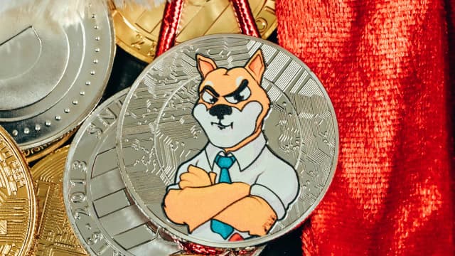 UK Lawmakers Push Immediate Crypto Donations Ban