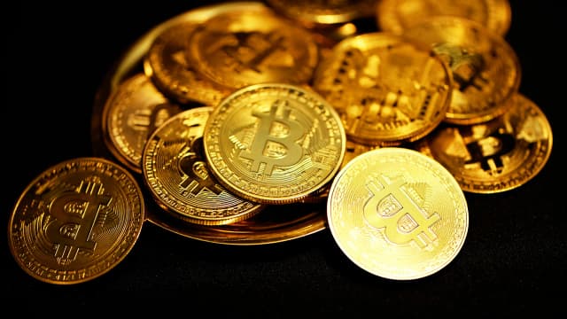 Bitcoin Reclaims $78,000 as Binance Net Taker Volume Tops $1B Again